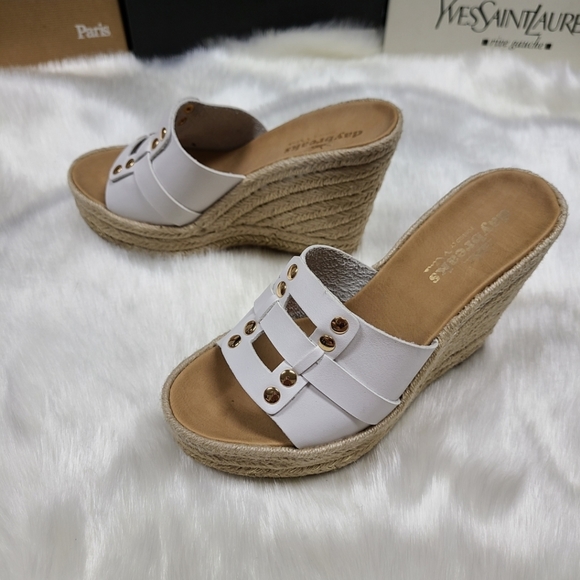 Daybreaks white wedge sandals - Picture 16 of 16